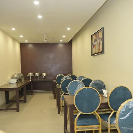 Vk Hotels & Resorts Amritsar Bagian luar foto