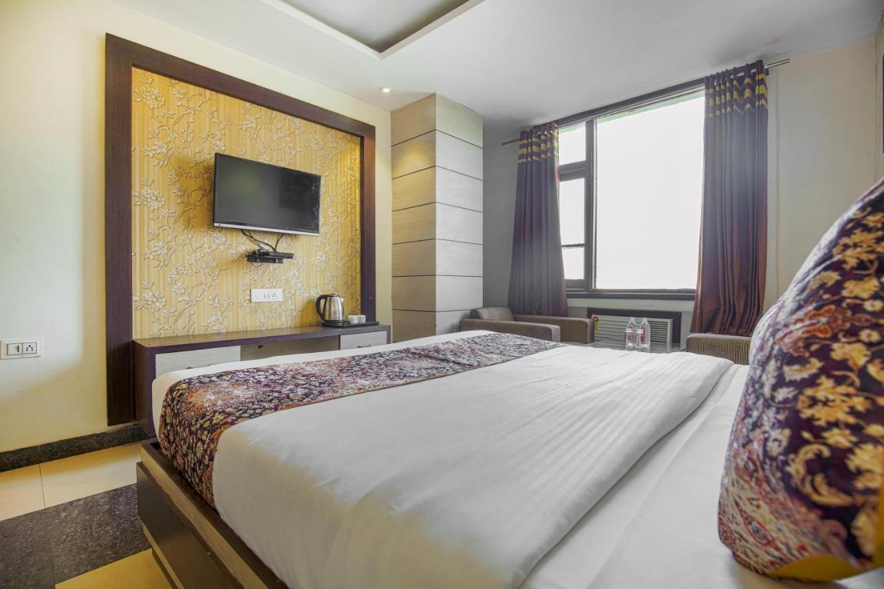 Vk Hotels & Resorts Amritsar Bagian luar foto